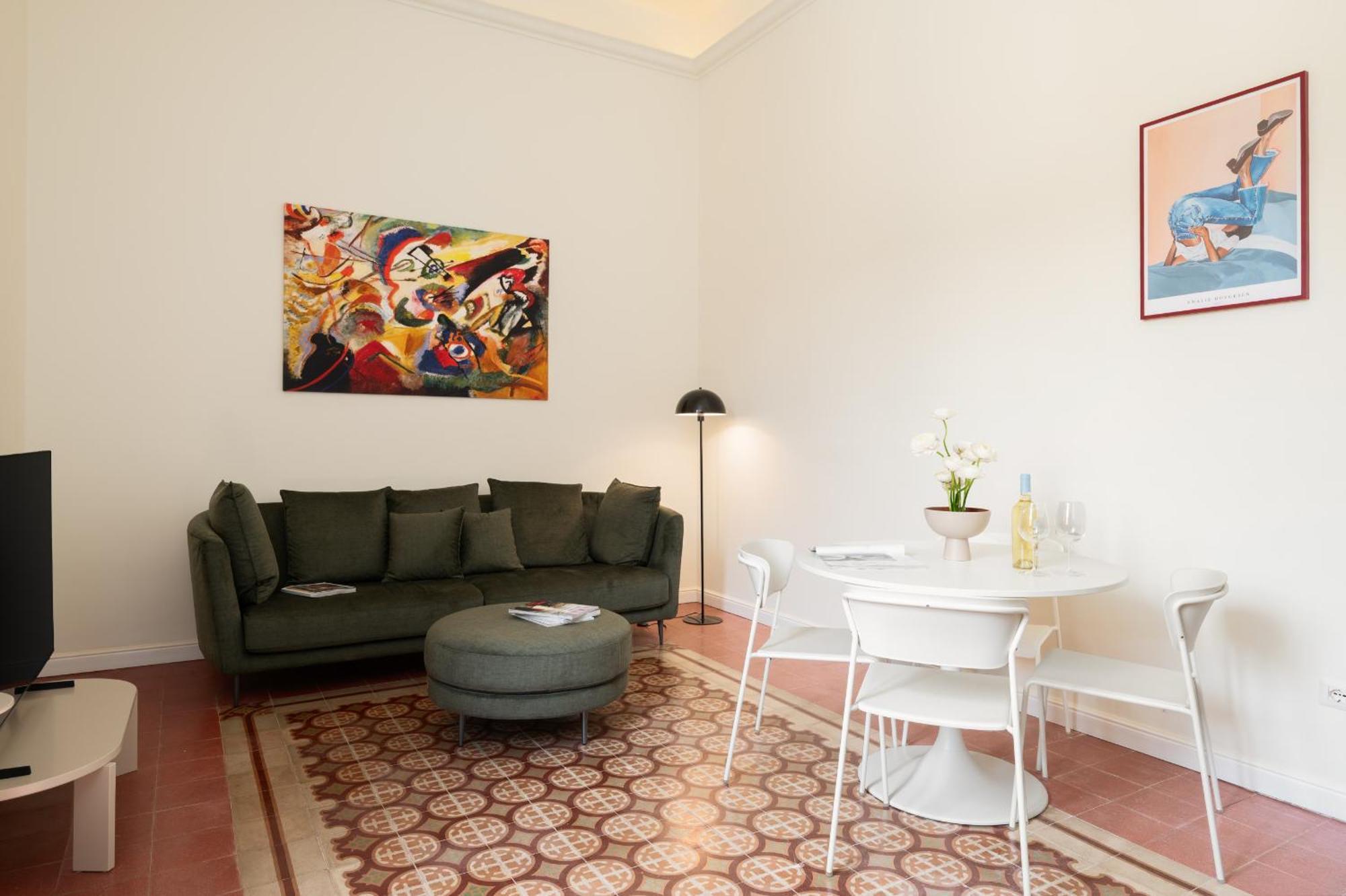 Fleur By Klodge Apartment *